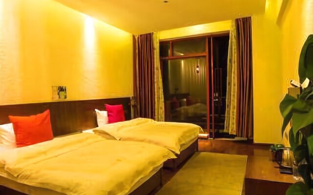 Jiaxi Boutique Creative Hotel