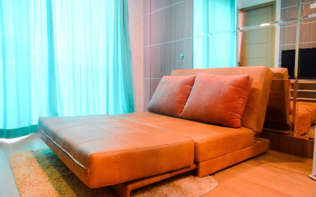 Full Parquette 2BR @ Cinere Bellevue Apartment