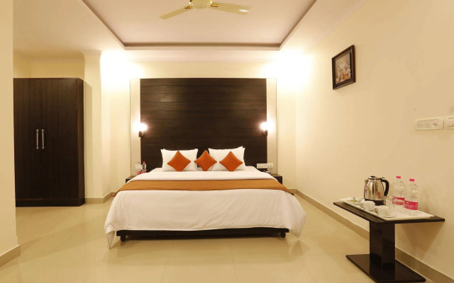 Airport Hotel Chanakya
