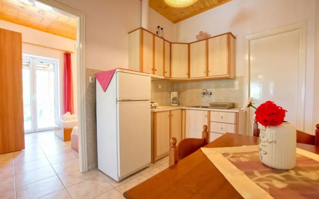 Peroulia Beach Houses