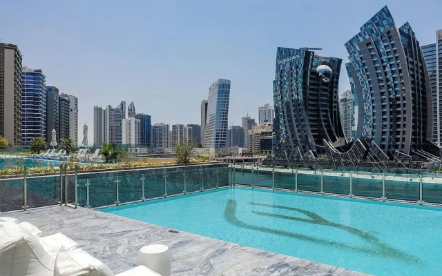 Binghatti Canal 1BR with view on Marina