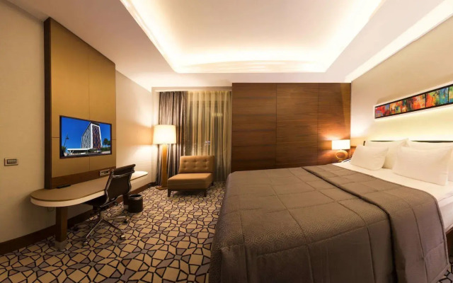 Royal Stay Palace Hotel