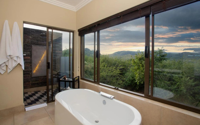 Shepherd's Tree Game Lodge