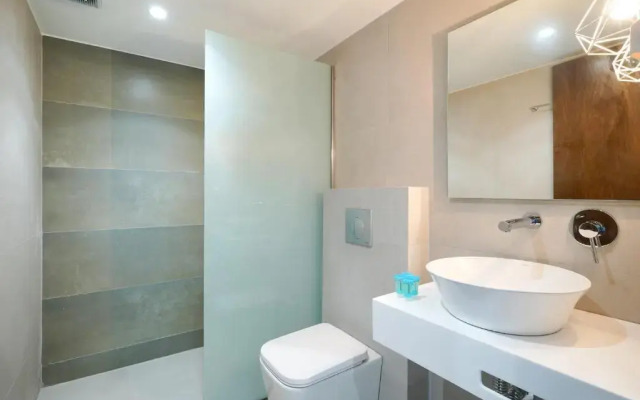 Miracle Suites by Klisma beach