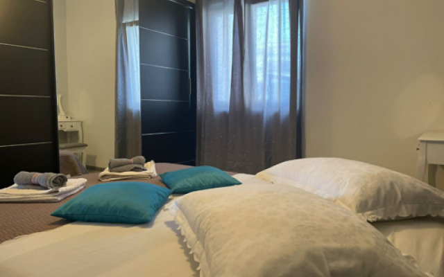 Holiday house Sandra - with pool : Makarska. Riviera Makarska
