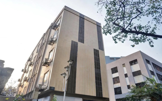 Treebo Trend Ratna Palace Alipore