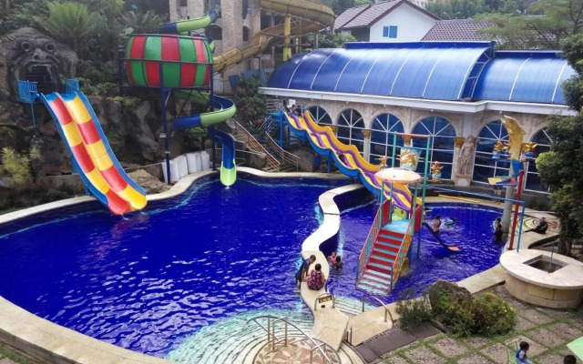 Grand Paradise Hotel Lembang