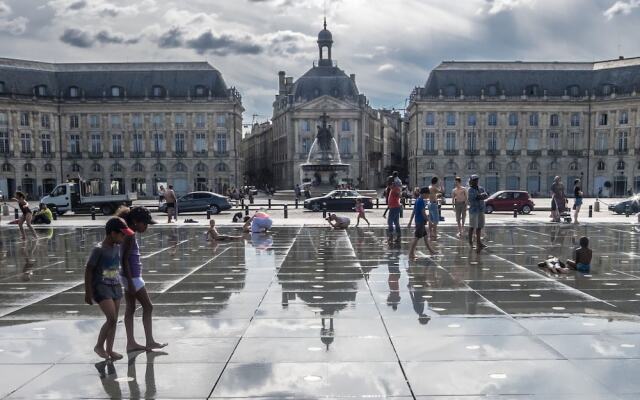 Luxury Villa in Lege-cap-ferret With Swimming Pool