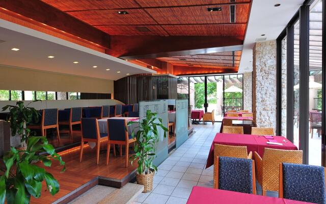 Shigira Bayside Suite Allamanda