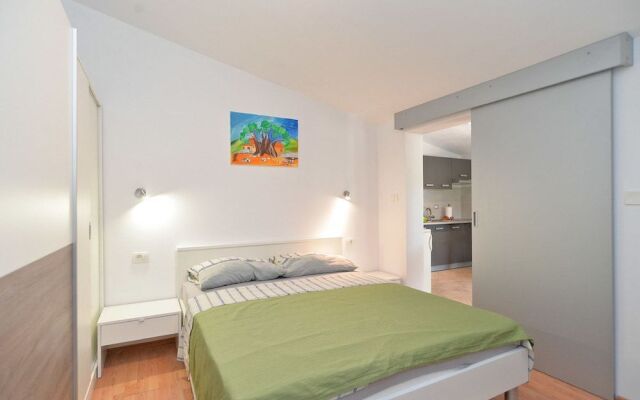 Apartment 1642