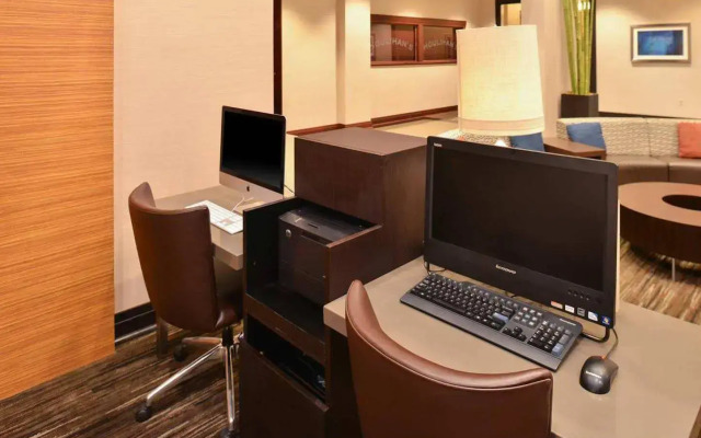 Hotel Belvoir Springfield