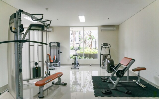 Fabulous Studio Room Puri Orchard Apartment