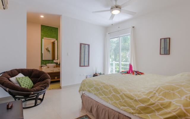 Rioja Playacar by ChezPlaya