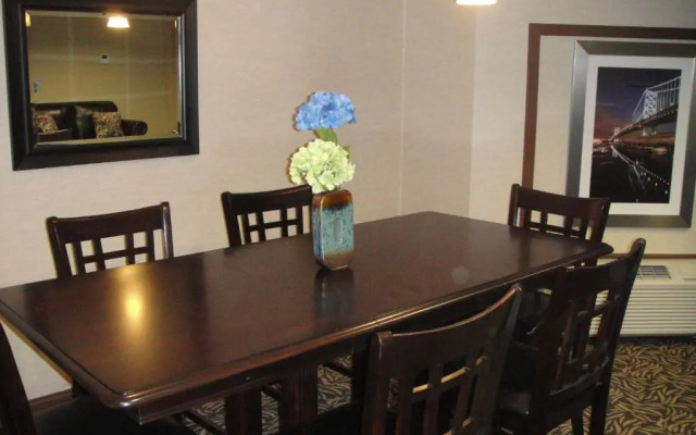 Holiday Inn Philadelphia Airport