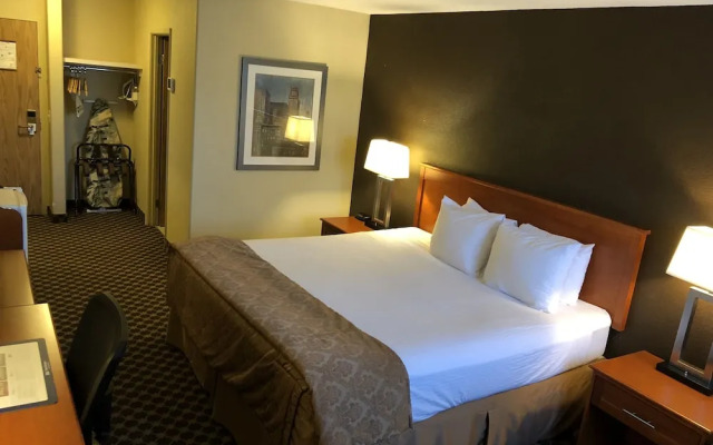 Best Western Strathmore Inn