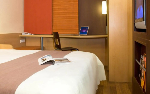 Ibis Paris Issy-Les-Moulineaux Val De Seine
