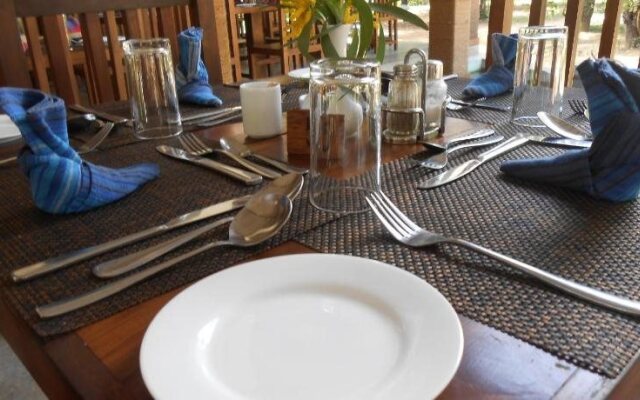 Lario Resort Sigiriya