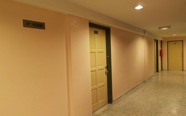 Nan Yeang Hotel