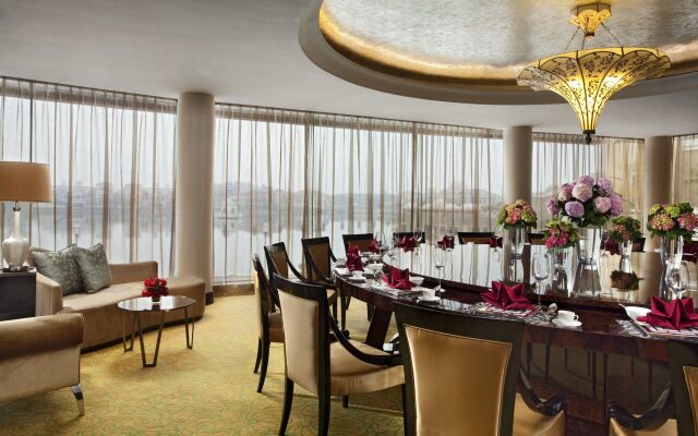 Sheraton Qingyuan Lion Lake Resort
