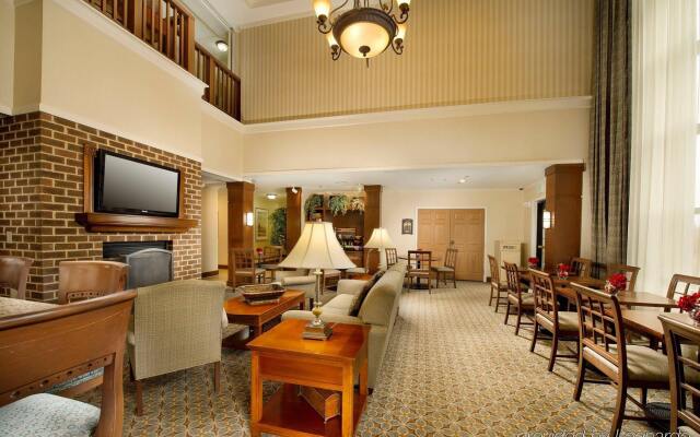 Staybridge Suites Baltimore BWI Airport, an IHG Hotel