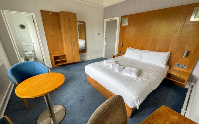 The New England Hotel