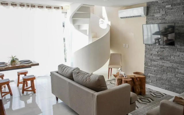 Dune Luxury Condos - Suite w Private Terrace