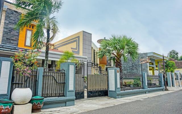 OYO Life 91814 Griya Asoka Syariah