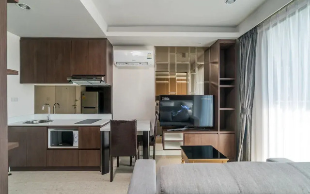 Aristo Surin by Lofty