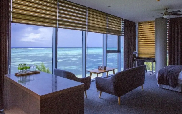 Saipan IRIS Pool Villa