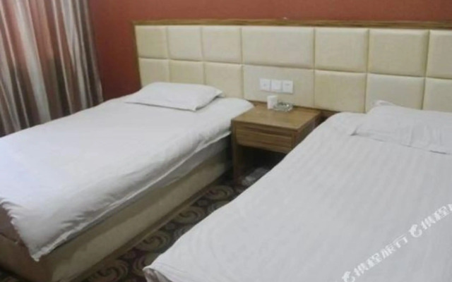 Qilong Hotel