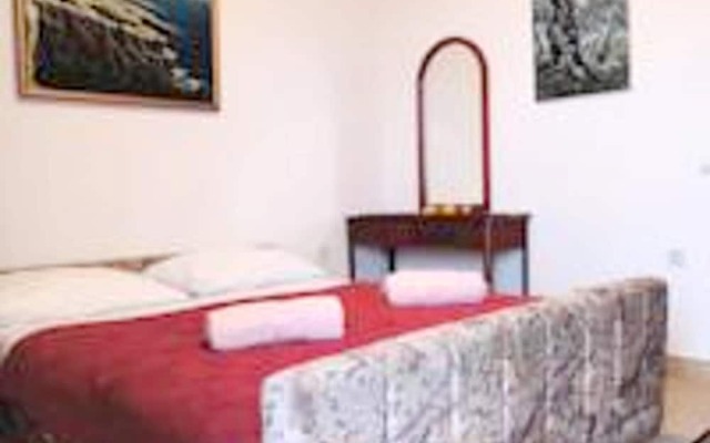 Apartment with 2 Bedrooms in Ulcinj, with Wonderful Sea View, Furnished Balcony And Wifi - 100 M From the Beach