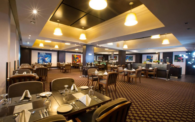 Century Park Hotel