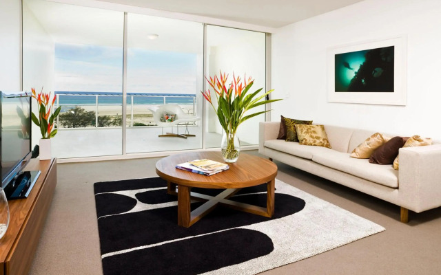 Kirra Surf Apartments