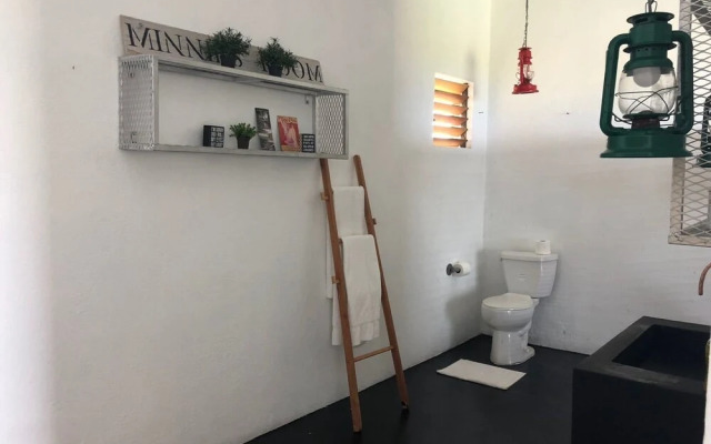 Lashings Boutique Hotel