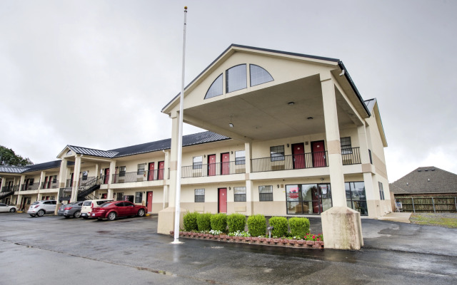 OYO Hotel McAlester Hwy 69 OK