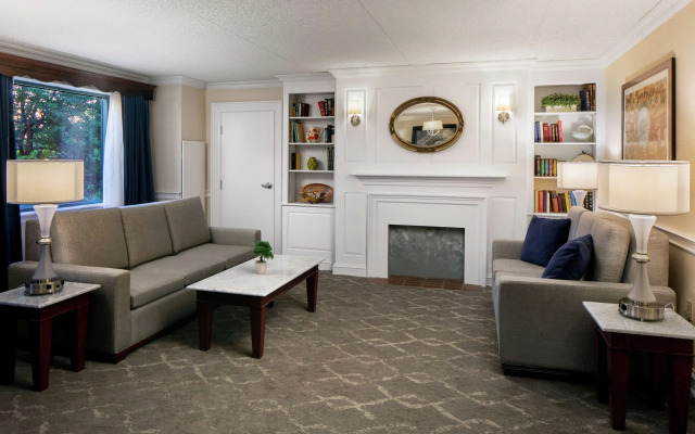 Desmond Hotel Malvern, a DoubleTree by Hilton