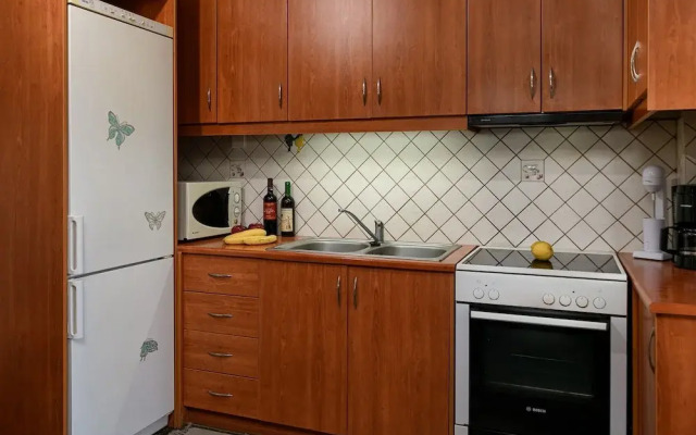 Petrakis Maisonette Near The Sea