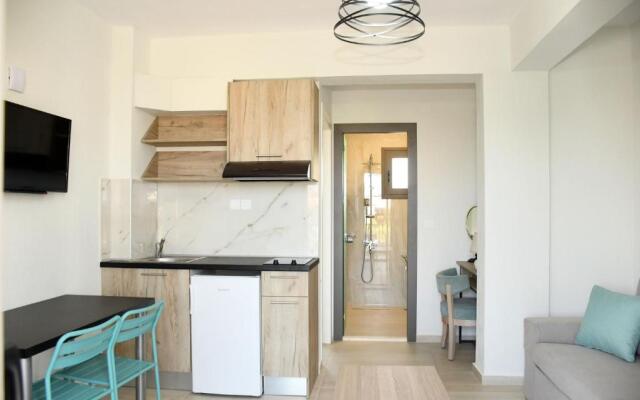 Theano Luxury Suites