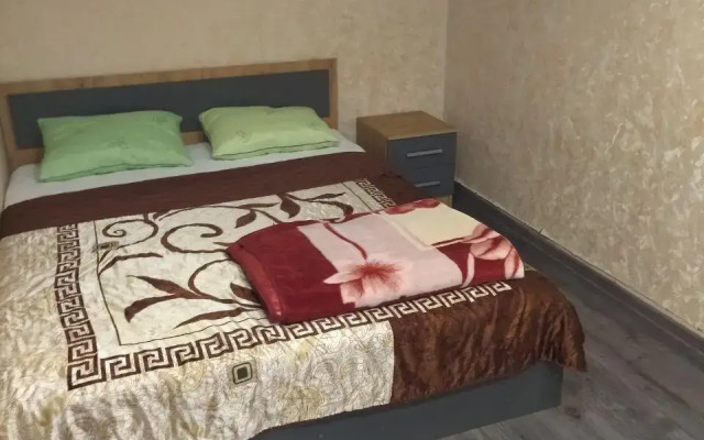 Апартаменты на улице Октябрьская 25