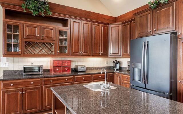 Vista View Lodge - 7 Br home