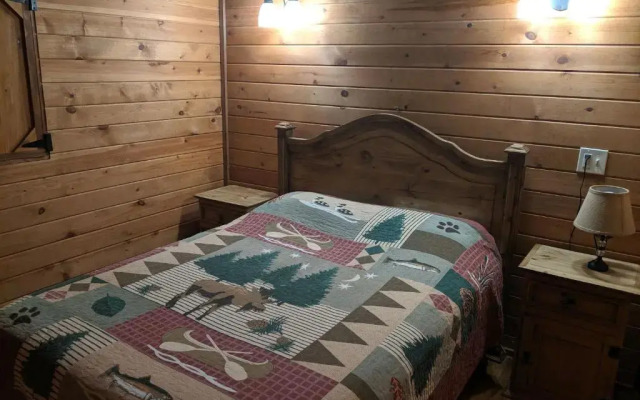 Stateline Cabins & RV