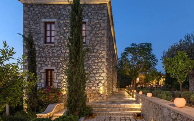 Mare Monte Luxury Suites