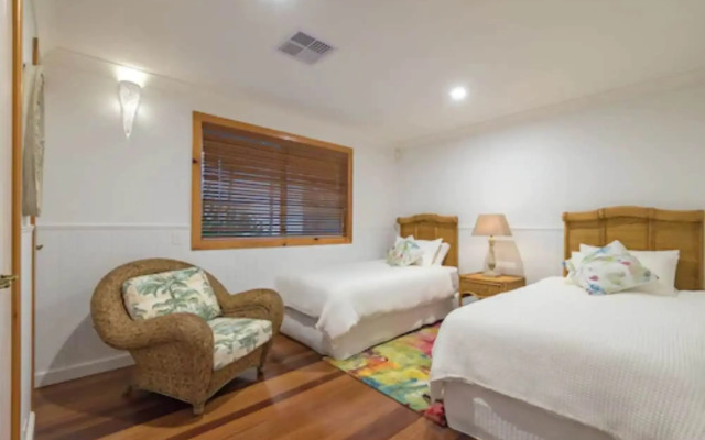 Noosa Outrigger Beach Resort