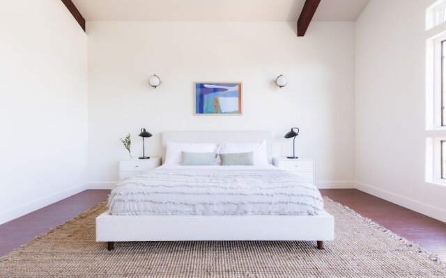 Modern & Chic Home in Oceanside w/ Heated Pool, Spa, & Fire Pit!   Moreno by AvantStay