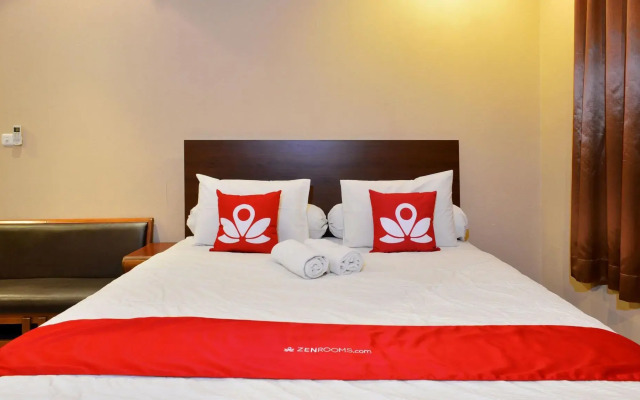ZEN Rooms Terogong Near Pondok Indah