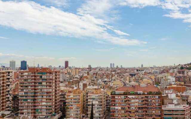 Comfortable 3 Bedroom Amazing Views Over Barcelona