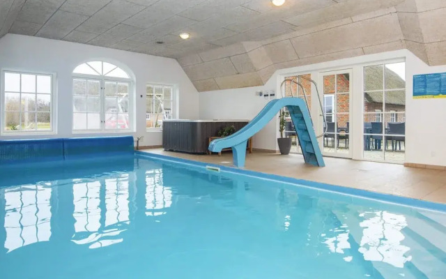 18 Person Holiday Home in Ulfborg