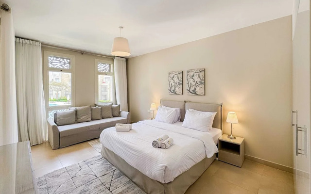 Xuru Stays I Homestyle & Summery 1bdr@ Mangroovy Free Beach Pool