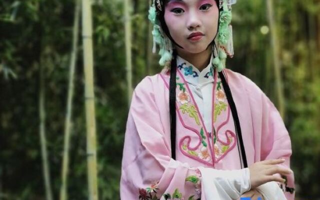 Yueshang Zen Space Homestay (Tongli Ancient Town Branch)