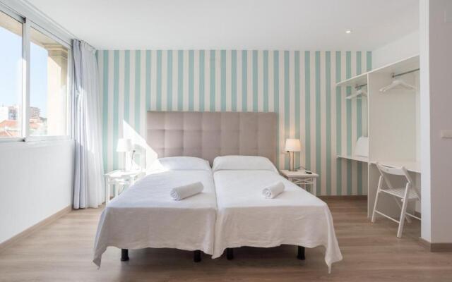 Urbe10 Atarazanas Premium Loft 4